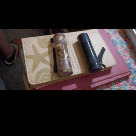 2 new pocket led flashlights new - Picture 3 of 3